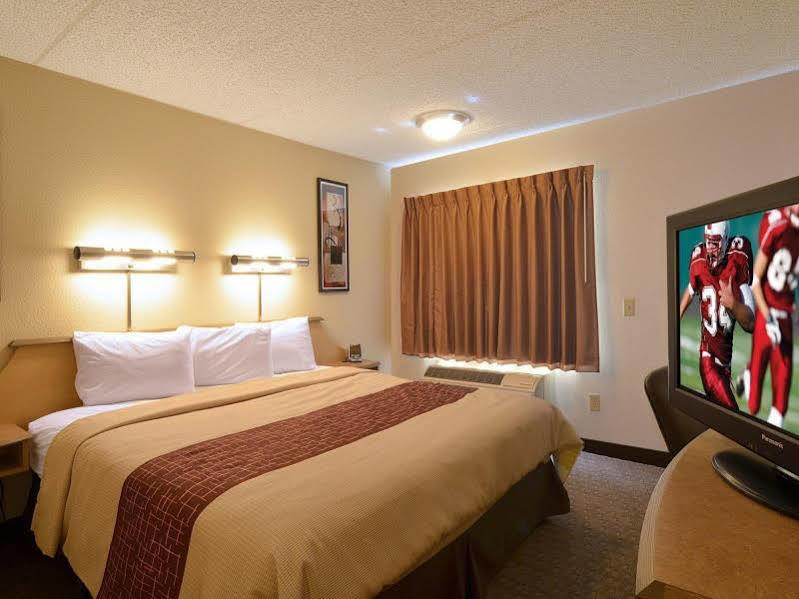 Red Roof Inn San Antonio Airport מראה חיצוני תמונה