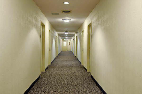 Red Roof Inn San Antonio Airport מראה חיצוני תמונה